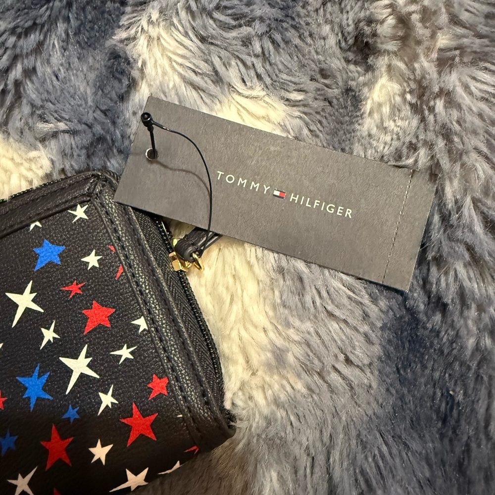 Tommy Hilfiger Starry Logo Wallet - Picture 4 of 10